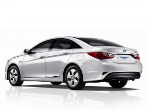 Hyundai Sonata Blue Drive 2010 года